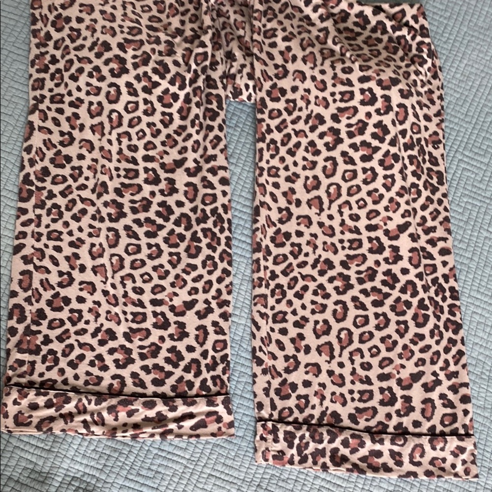 Victoria’s Secret Leopard Print Lounge Pants - Picture 4 of 6